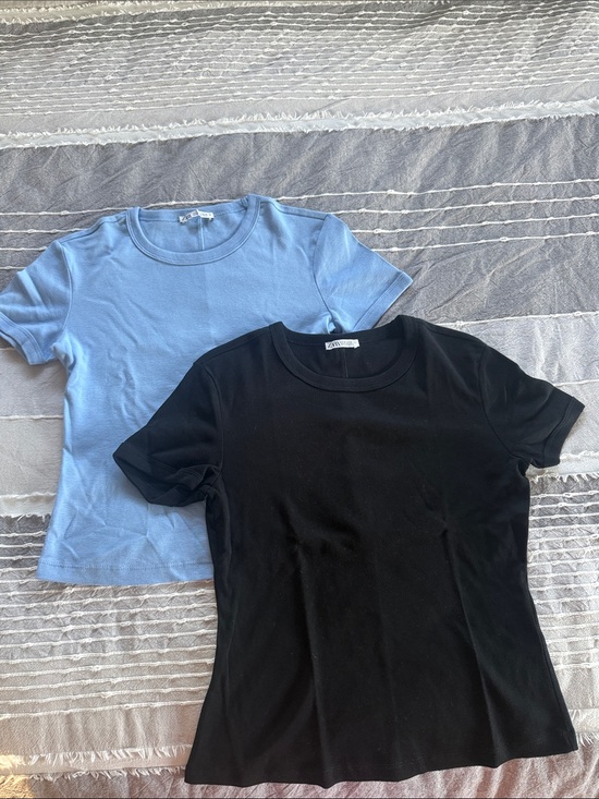 Zara Tops - 2 pack of Zara t-shirts women’s